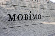 Schriftzug am Hauptsitz der Mobimo Holding AG in Luzern. (Bild: Keystone)