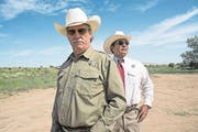 Hell Or High Water - «Räuber und Poli». Die Rolle des ausgekochten Polizisten in diesem Neo-Western von David Mackenzie war eine Steilvorlage für Jeff Bridges. Das Liebevoll-Ironische hat «der Dude» einfach drauf. Die Dialoge im nominierten Original-Drehbuch von Taylor Sheridan sind aber auch so was von scharf. Grossartig sind sein Partner, der Halbindianer Alberto (Gil Birmingham), und die Bankräuber (Chris Pine und Ben Foster) in diesem sozialkritischen, manchmal etwas plakativen Tableau von Amerikas mittlerem Süden. Im mit Mahershala Ali («Moonlight»), Lucas Hedges («Manchester By The Sea») oder auch Michael Shannon («Nocturnal Animals») spannend besetzten Rennen um den Nebenrollen-Oscar schwingt Bridges nur ein bisschen obenauf. (reg) (Bild: PD)