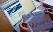 Das elektronische Abstimmen und Wählen soll als dritter Stimmkanal etabliert werden. (Bild: Alessandro della Bella/Keystone)