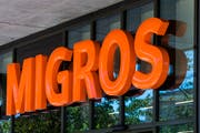 Die Genossenschaft Migros Luzern mietet an der Weinberglistrasse eine Verkaufsfläche von 550 Quadratmetern (Symbolbild). (Symbolbild: Jean-Christophe Bott/Keystone)