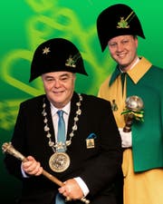 60-jährige Jörg Krähenbühl aus Luzern (links) ist Wey-Zunftmeiser. Andreas Suppiger aus Rothenburg ist Weibel. (Bild: PD/Heinz Steimann)