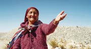 Melchora, die Bäuerin aus Peru, lebt neben der Kupfermine von Glencore. (Bild: Cineworx)