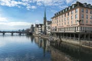 Das Hotel 'Storchen' an der Limmat in Zürich. (Bild: pd)