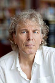 ... und Rolf Lappert können auf den Buchpreis hoffen. (Bild: Keystone)