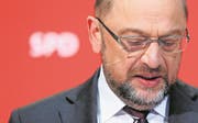 Ernüchterung statt Euphorie: SPD-Chef Martin Schulz im Parteihauptquartier in Berlin. (Bild: Felipe Trueba/EPA (4. Dezember 2017))