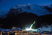 Am Ende eines Prachtstages in Engelberg war die Titlisschanze nicht der Ort, wo die Schweizer Fans ihre Athleten feiern konnten. (Bild: Philipp Schmidli)