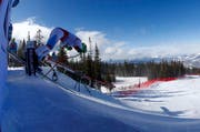 Fabienne Suter am Montag auf der WM-Piste im Abfahrtstraining. Heute gilts im Super-G ernst. (Bild: Keystone/Alessandro Trovati)