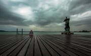 Kein Badewetter bei der Badi Seeliken am Zugersee (Bild: Leserbild: Daniel Hegglin)