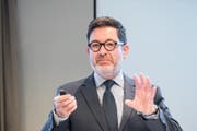 Im Laufe des 2. Quartals werden flexiblere Preisangebote und Spezialtarife lanciert: «Uns bieten sich diverse Chancen, sowohl im Markt wie bei den geplanten Inszenierungen am Berg. Diese wollen wir nutzen». (Bild: Roger Grütter (Luzern, 7. April 2017))