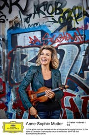 Wurde nach ihrem Luzerner Debüt vor 40 Jahren von Karajan entdeckt: Anne-Sophie Mutter (53). (Bild: Deutsche Grammofon/Stefan Höderath)
