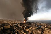 Richtig hell wird es in Kajara wegen der brennenden Ölquellen schon lange nicht mehr. Bilder: Philipp Schmidli (Kajara, 6. November 2016)