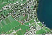 Die Aumühlestrasse in Ennetbürgen (rot markiert). (Karte mapsearch.ch)