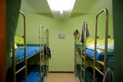 Der Schlafraum in einem Asylheim. (Bild: Dominik Wunderli / Neue LZ)
