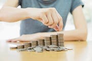 Die Jungen sind eher sparfaul – dabei sollte für sie die eigenverantwortliche Altersvorsorge eine wichtige Rolle spielen. (Bild: Getty)