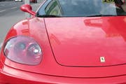 Die jungen Erwachsenen rasten mit einem Ferrari (Symbolbild) von Oberdorf nach Wolfenschiessen und zurück. (Bild: Archiv/Neue LZ)