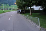 Beim Unfall entstand grosser Sachschaden. (Bild: kapo Nidwalden)