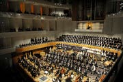 Konzert des Tonhalleorchesters Zürich im KKL-Konzertsaal im Februar 2009. (Bild Pius Amrein/Neue LZ)