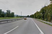Die beiden Junglenker fuhren mit 180 km/h auf der A14 Richtung Gisikon-Root. (Bild: Google Maps)
