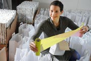 «Wir brauchen mehr Platz», so Franziska Bründler, Gründerin von «Design Schenken». (Bild: Archiv LZ)