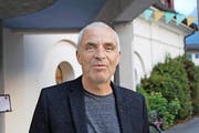 Der Luzerner Journalist Robert Bossart wurde mit dem Hauptpreis geehrt. (Bild: Markus Zwyssig)