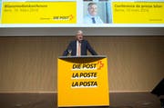 Peter Hasler, Präsident des Verwaltungsrats, präsentiert in Bern die Zahlen des Jahres 2015. (Bild: Keystone / Marcel Bieri (Bern, 10. März 2016))