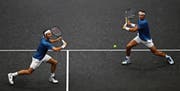 Gewannen auch den Laver-Cup: Roger Federer (links) und Rafael Nadal (rechts), die Dominatoren der Saison 2017. (Bild: Clive Brunskill/Getty (Prag, 23. September 2017))
