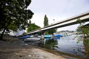 Der Bootshafen vor dem Inseli als Standort für die Salle Modulable: Diese Idee ist umstritten. (Bild: Manuela Jans)