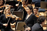 Das Luzerner Sinfonieorchesters (LSO), hier bei einem Konzert mit der Sopranistin Véronique Gens im KKL im letzten Frühling. (Bild: Manuela Jans / Neue LZ)