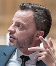 Hans-Ueli Vogt (SVP) im Nationalratssaal. (Bild: Alessandro Della Valle/Keystone (Bern, 30. November 2015))