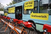 Auch beim Bahnhof Zug steht ein kostenloser Veloverleih bereit. (Bild: PD)