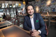Welches ist die Lieblingsbeiz der Stadtratskandidaten? Sina Khajjamian wählte das Restaurant Tibits. Im Gegensatz zur Regierung habe es den Zeitgeist erkannt. (Bild Eveline Beerkircher)