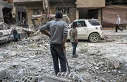 Die syrische Stadt Duma nach einem Luftangriff Mitte November. (Bild: Mohammed Badra/EPA (17. Nov. 2017))