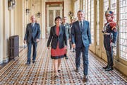 Bundespräsidentin Doris Leuthard mit Argentiniens Präsident Mauricio Macri in der «Casa Rosada». (Bild: Remo Nägeli)