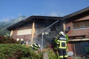 Die Feuerwehr war schnell zur Stelle. (Bild: Kapo OW)