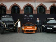 Das Unternehmen Jaguar Land Rover will nach Zeitungsberichten Kosten sparen. Ein Personalabbau soll aber nicht geplant sein. (Bild: KEYSTONE/AP Jaguar)