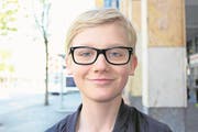 «Ich hoffe, dass Zug gewinnen wird, aber Bern war im ersten Spiel sehr stark.» Ian Altstadt (13), Zuger Schüler, EVZ-Fan. (Bild: Stefan Kaiser/ZZ, 7. April, Zug)