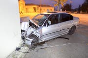 Die Unfallstelle beim Friedhof Friedental. (Bild: Luzerner Polizei (Luzern, 1. November 2017))