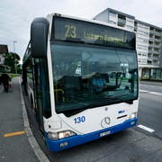 Ein Bus der Linie 23 auf dem Weg an den Bahnhof Luzern. (Archivbild Jakob Ineichen)