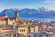 Charmant und mit grandioser Naturkulisse: Lausanne. Dank dem Mitfahrbillett jetzt zu zweit besonders günstig erreichbar.