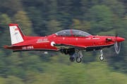 Der Erstflug des neuen PC-21 am Donnerstag über Buochs. (Bild: PD)