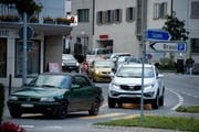 Autoverkehr in Hochdorf. (Archivbild Dominik Wunderli)