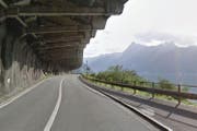 Axenstrasse zwischen Brunnen und Sisikon. (Bild: Google Maps)