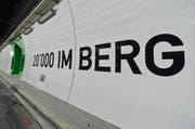 Der Sonnenbergtunnel war für den durchfahrenden Sattelschlepper zu niedrig. (Bild: Archiv / Neue LZ)
