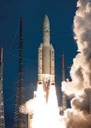 Die Ariane-Rakete beim Start in Fränzösisch-Guyana. (Bild: Arianespace/Keystone (Korou, 29. Juni 2017))