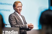Beat Kreienbühl setzte das Thema Blasenbeschwerden verständlich in den Fokus.