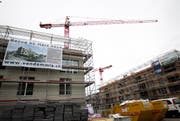 In Sursee werden wie hier auf dem Hofstetterfeld viele neue Wohnungen gebaut - derzeit aber noch keine vergünstigten. (Archivbild Manuela Jans / Neue LZ)
