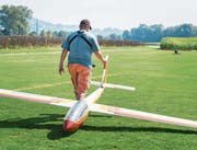 Für die Hobbypiloten hätten die EU-Vorschriften folgen: Jeder Flug müsste bewilligt werden. (Bild: Keystone)
