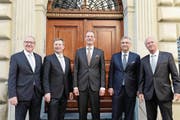 Die Regierung nach dem 2. Wahlgang bei den Wahlen 2015 (von links): Robert Küng (FDP), Marcel Schwerzmann (parteilos), Reto Wyss (CVP), Guido Graf (CVP) und Paul Winiker (SVP). (Bild: Nadia Schärli (Luzern, 10. Mai 2015))
