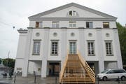 Wer das innen völlig neu gestaltete Luzerner Theater besucht, erlebt Schauspieler und Sänger aus einer anderen Perspektive. (Bild: Urs Flüeler / Keystone)
