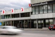 Der Hauptsitz der Schwyzer Kantonalbank in Schwyz. (Bild Laura Vercellone/Neue SZ)